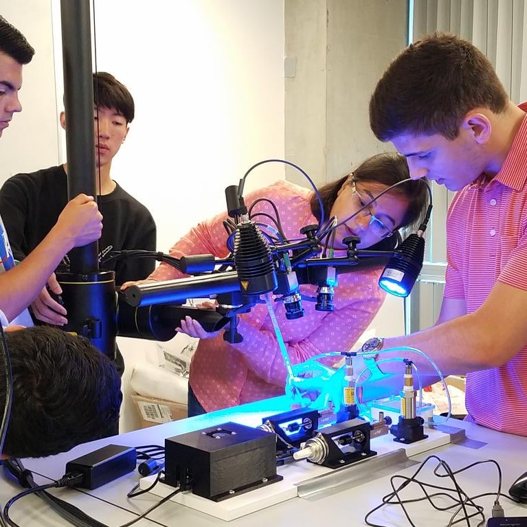 Students in Mona Eskandari's lab experimenting on pig lungs